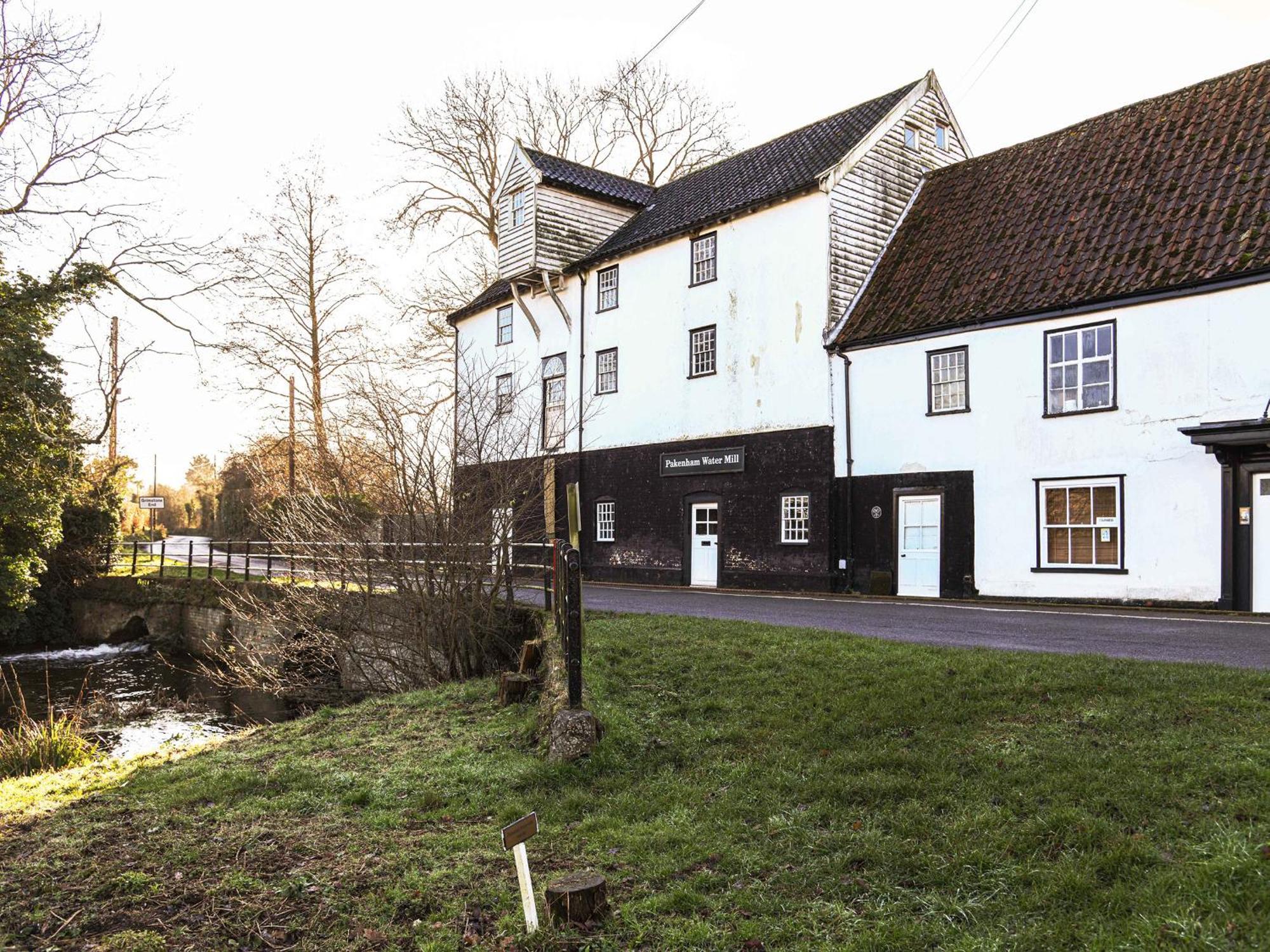 Little Dene Lodge By The Suffolk Cottage Collection Pakenham Kültér fotó